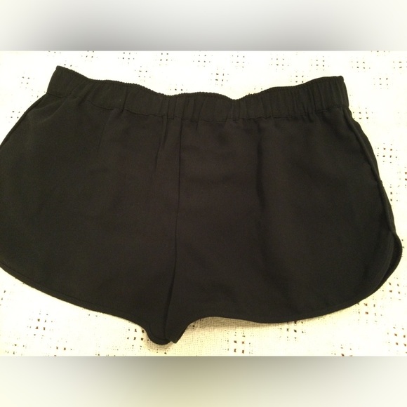 Silence +noise shorts - Picture 2 of 4